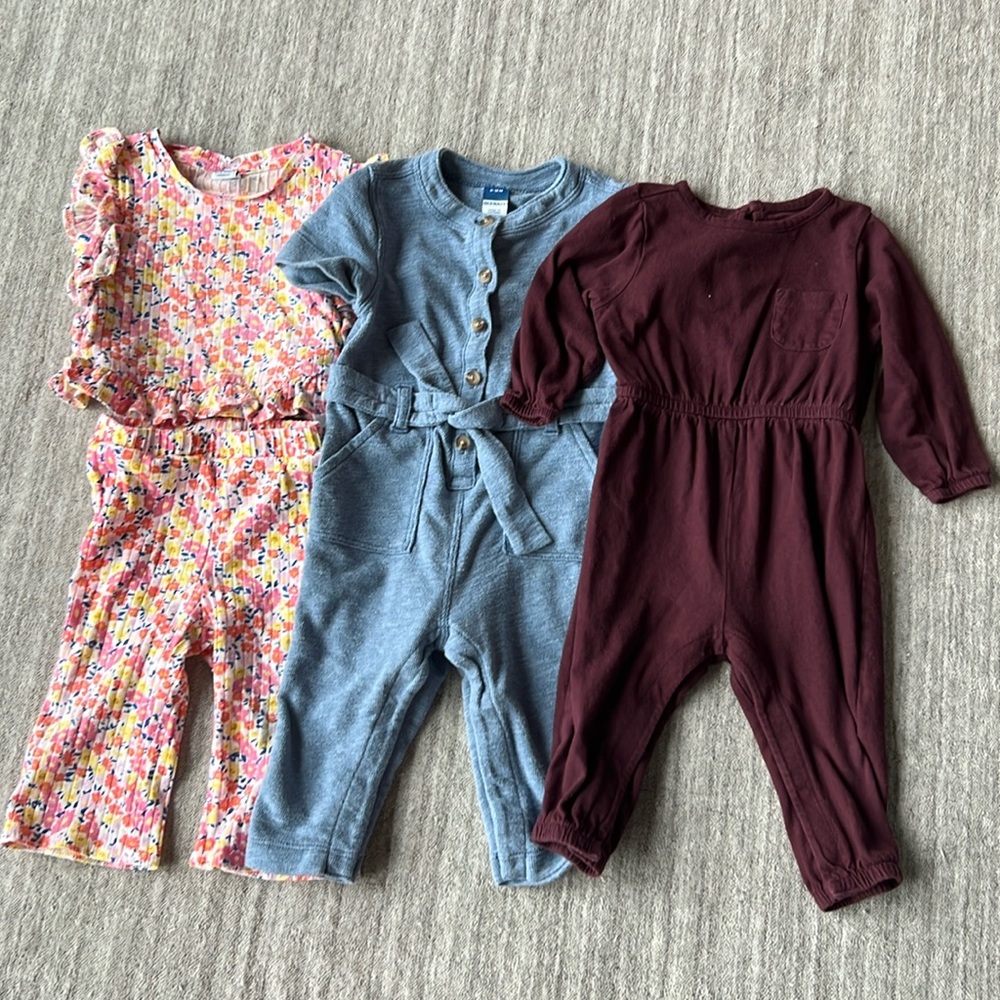 Set of Old Navy Baby Girl Outfits